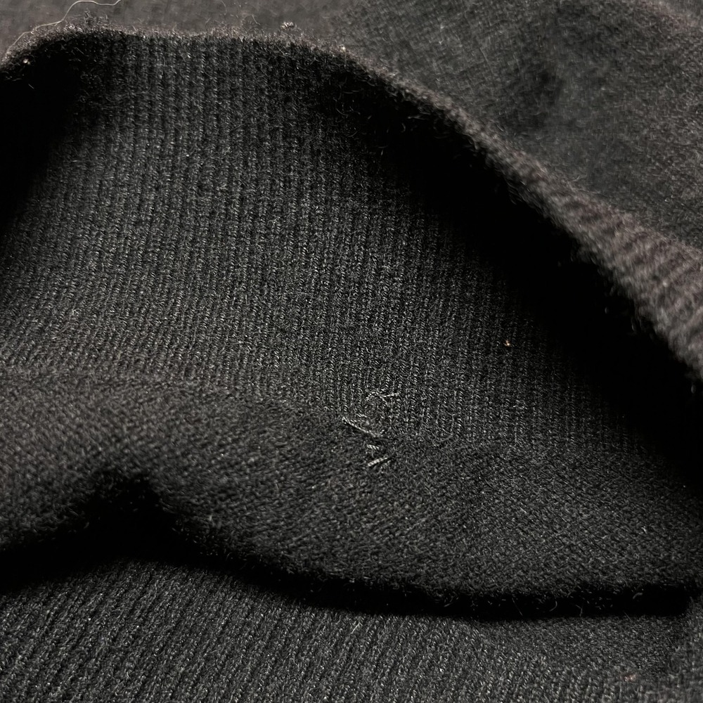 Quince Sweater Womens Medium Black 100% Cashmere V Neck Knit Pullover Top - Picture 7 of 13